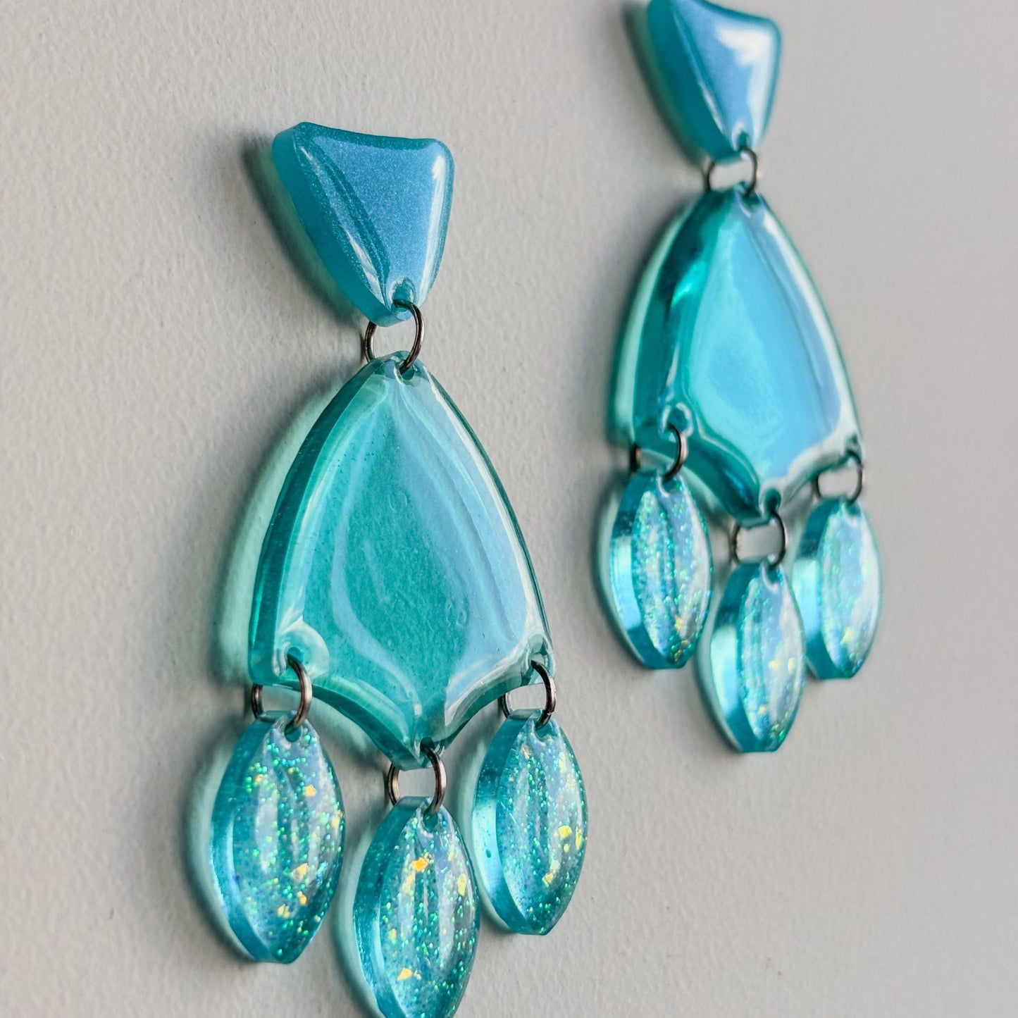 Pendientes azules preciosos perfectos para cualquier ocasión.