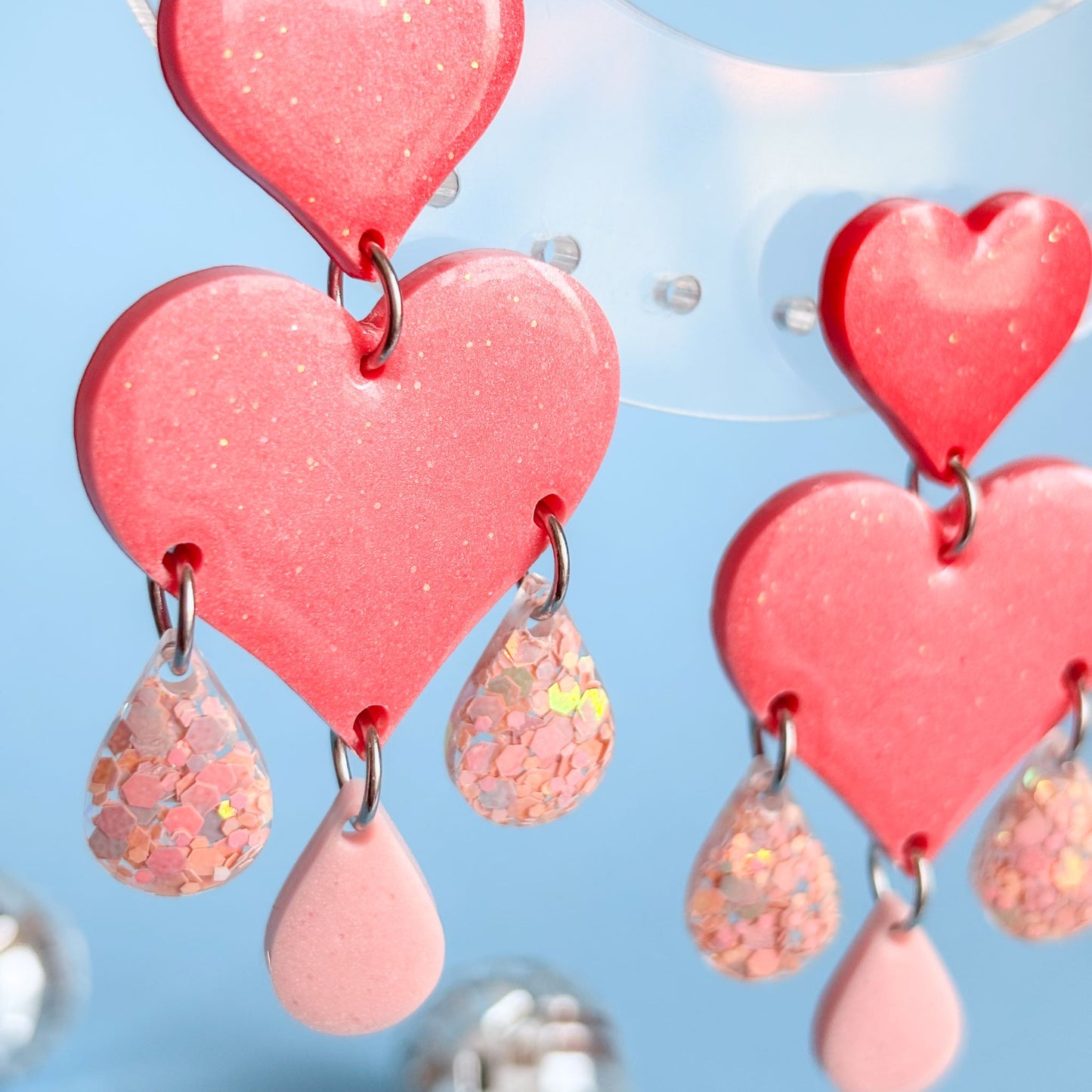Pendientes originales y llamativos hechos a mano, perfectos para regalar